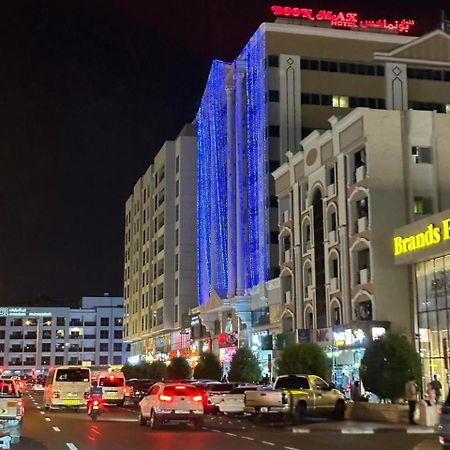 Boonmax Hotel Dubai Esterno foto